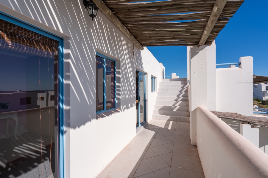 4 Bedroom Property for Sale in Paradise Beach Western Cape